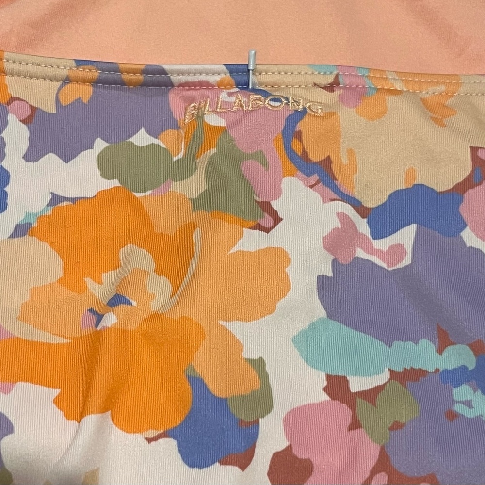 Billabong NWT Paradise Cove Floral One Piece Swimsuit — Size Large - Picture 9 of 10